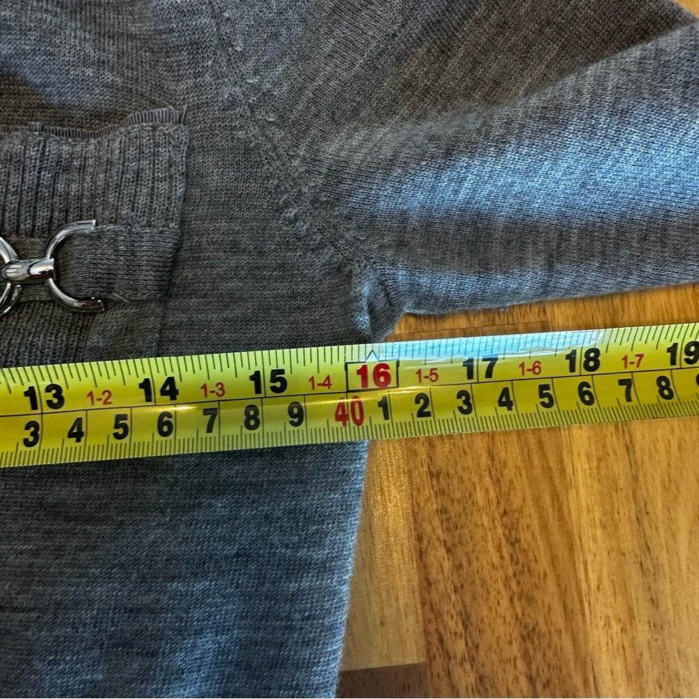 White House Black Market Cardigan Sz Small Gray 100% Merino Wool‎ Snap Front - Picture 10 of 12